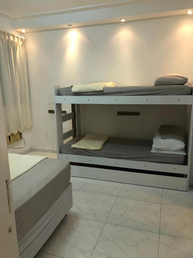 Apartamento Com Varanda E Suite Enseada 瓜鲁雅 外观 照片
