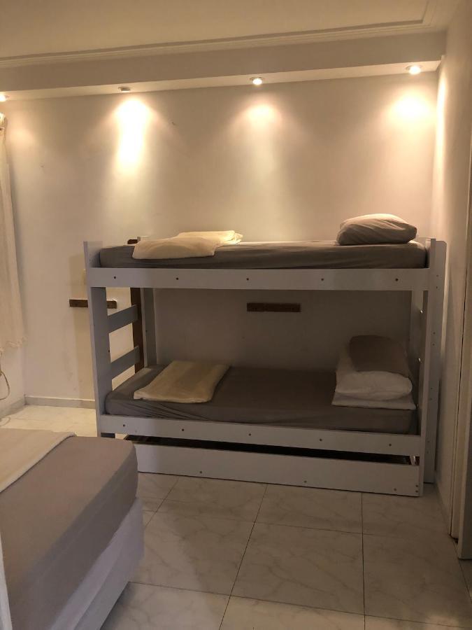 Apartamento Com Varanda E Suite Enseada 瓜鲁雅 外观 照片