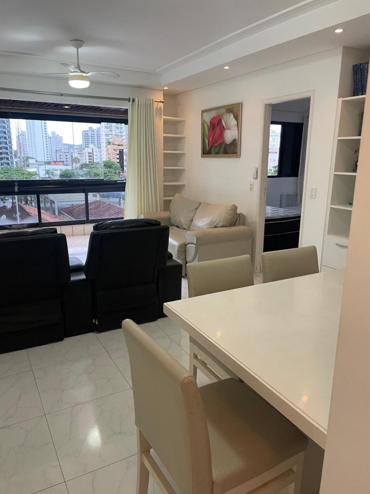 Apartamento Com Varanda E Suite Enseada 瓜鲁雅 外观 照片